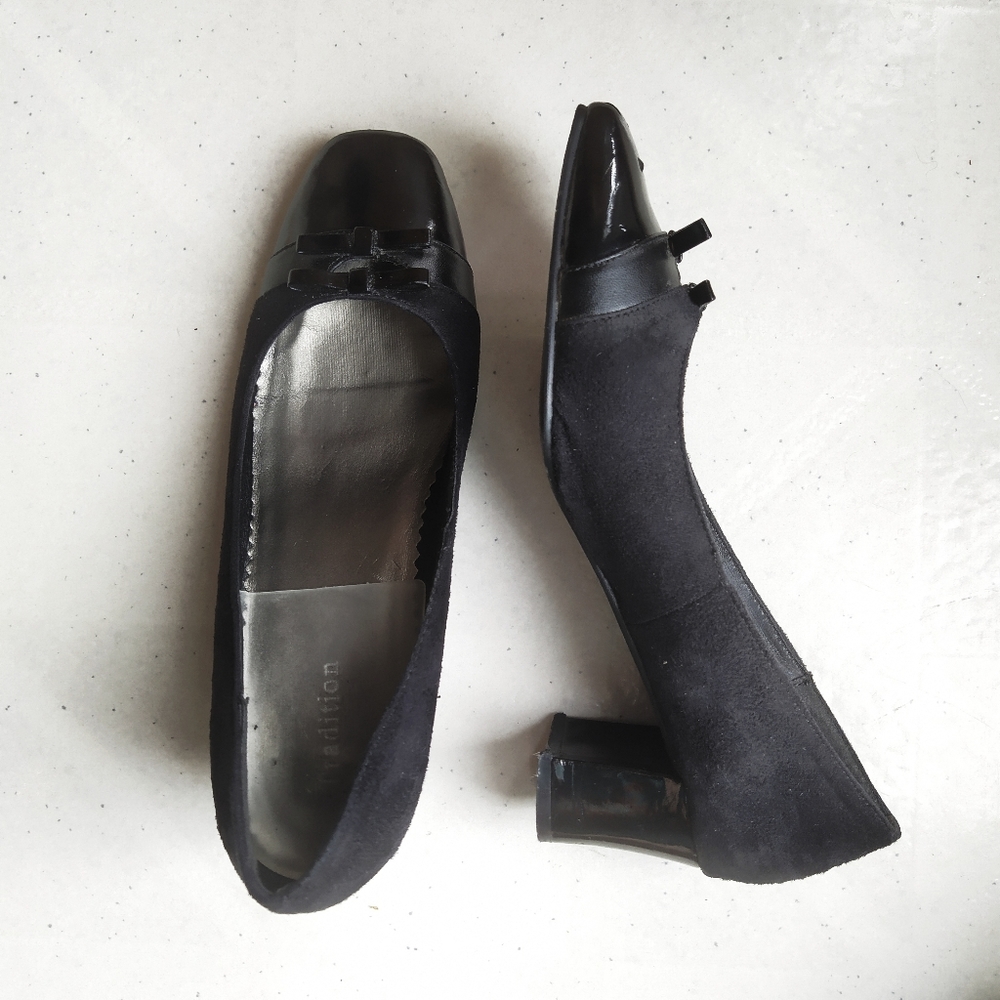 Tradition "Nancy" Cap Toe Bow Block Heels